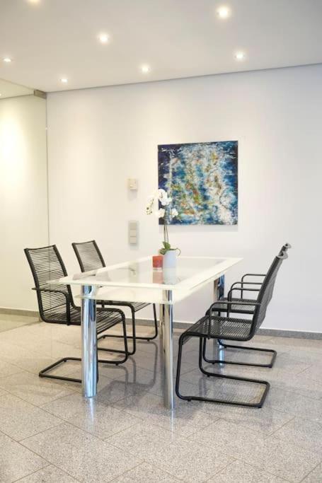 Exklusive Stadtoase Design-Wohnung - Panoramablick 科布倫茨 外观 照片